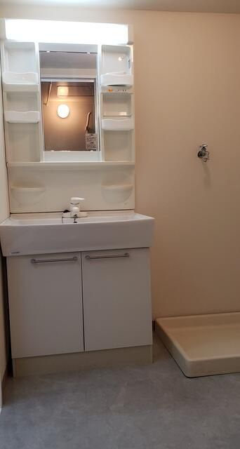 ライトコア前原の洗面所