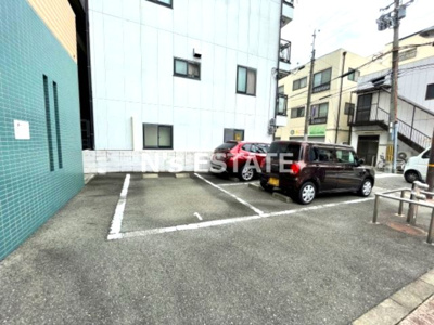 【駐車場】 | ラ・ウェゾン上沢