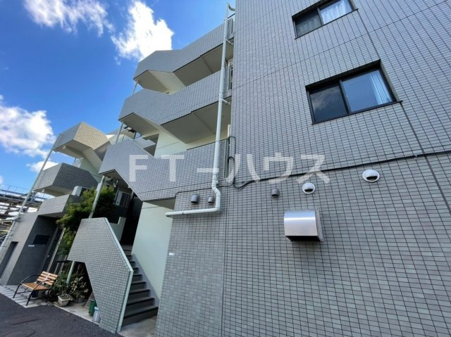 ボナールタカシの外観