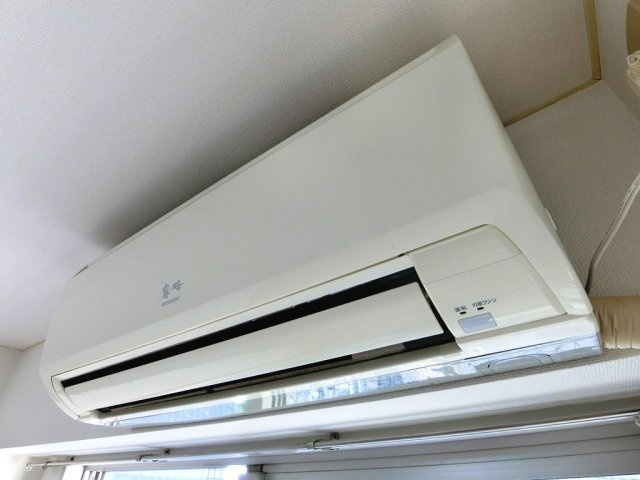 【設備】 | 白樺マンション | エアコン