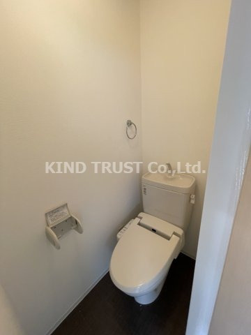 ベリーハウス106のトイレ|トイレもきれいです