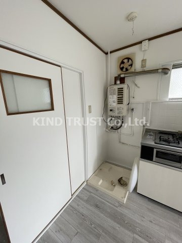 ベリーハウス106の居間・リビング|居間です