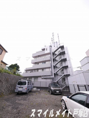 【駐車場】 | 踊場スカイビル