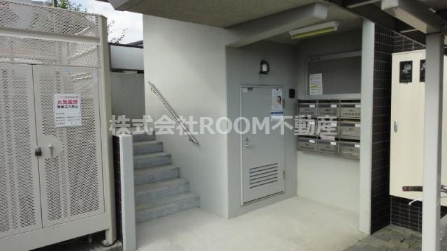 Hiマンションのエントランス