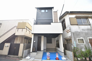 【外観】 | 閑静な住宅街で落ち着いた雰囲気です。お客様のご都合でいつでもご内覧可能で御座います。