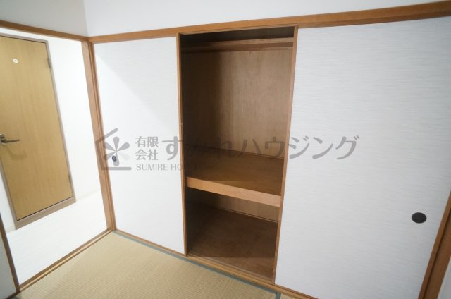 ファミール安倉の収納