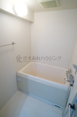 ファミール安倉の浴室