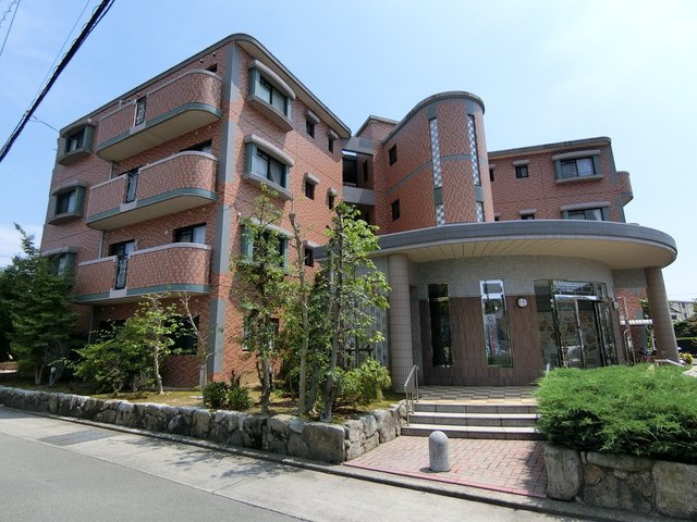 メゾンドール荒木【10,000円キャッシュバック対象物件】