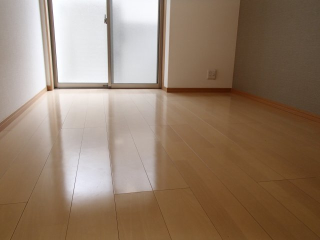 【洋室】 | デネブ | 使い勝手のいい洋室です