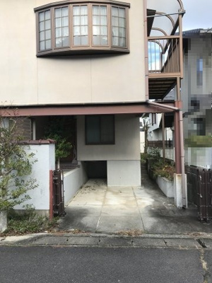【駐車場】 | 大津市清風町18-2　中古戸建 | 駐車スペース
