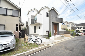【外観】 | 閑静な住宅街で落ち着いた雰囲気です。お客様のご都合でいつでもご内覧可能で御座います。