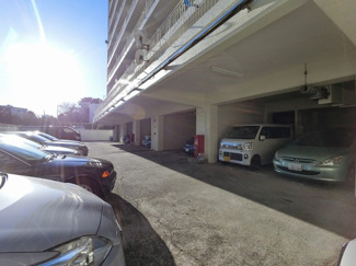【駐車場】 | 平置駐車場です。