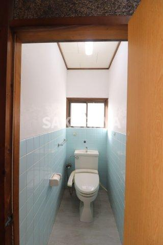 鵤木町貸家SUのトイレ|1階トイレ