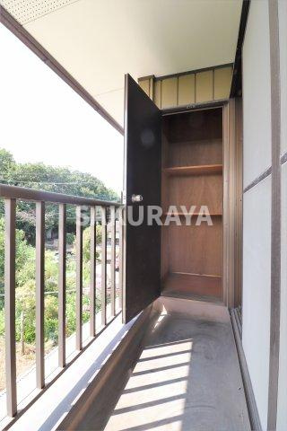 鵤木町貸家SUのバルコニー