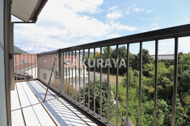 鵤木町貸家SUのバルコニー