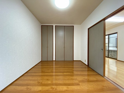 【洋室】 | ケンズ坂田