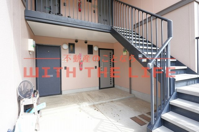 スクエア【キャッシュバック対象物件】のエントランス|建物の内部です