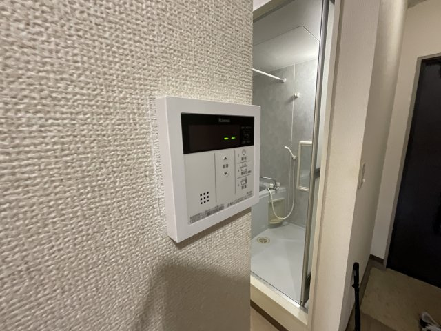 【設備】 | ViLLa西山 | 給湯スイッチです