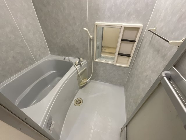 【浴室】 | ViLLa西山 | コンパクトで使いやすいお風呂です