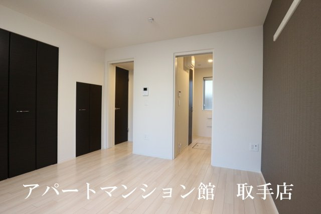エンプレスⅥの居間・リビング