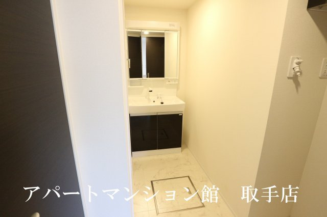エンプレスⅥの独立洗面台