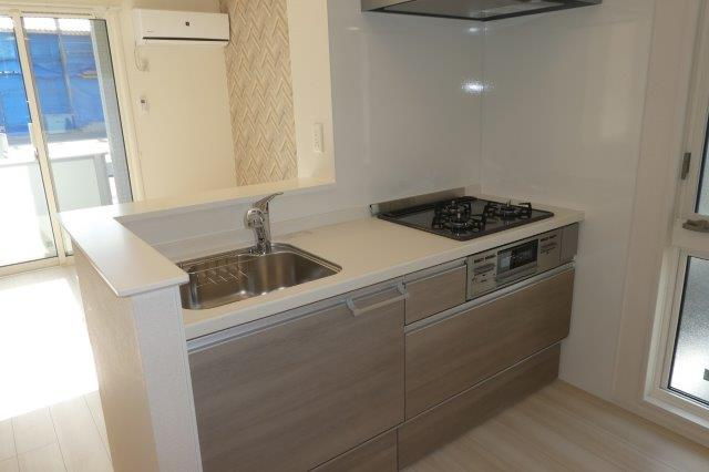 ＨＵＩＴのキッチン|３口ガスコンロ付システムキッチン