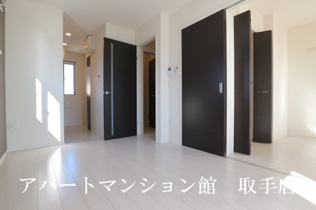 エンプレスⅥの居間・リビング