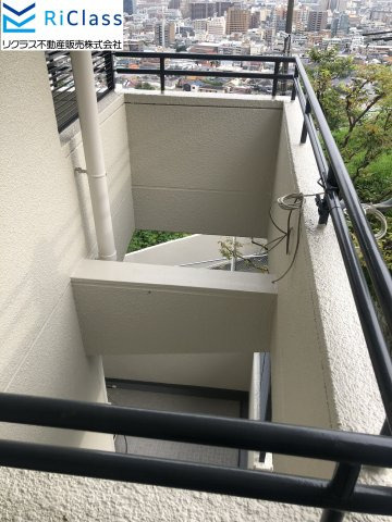岡本アーバンライフのその他共用部分|吹抜け部分です