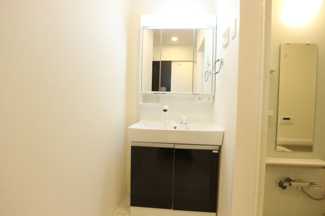 【独立洗面台】 | エンプレスⅥ