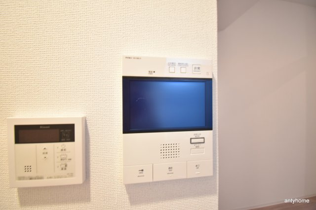 セレニテ新大阪プリエ　仲介手数料無料のセキュリティ