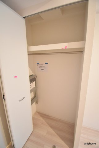 セレニテ新大阪プリエ　仲介手数料無料の収納
