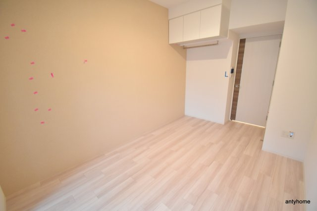 セレニテ新大阪プリエ　仲介手数料無料の寝室