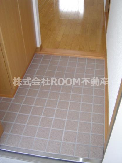 グレイシアコートのエントランス|清潔なエントランスです