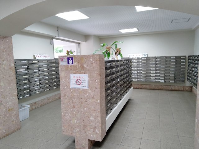 ルネ旭公園のその他共用部分|集合ポスト