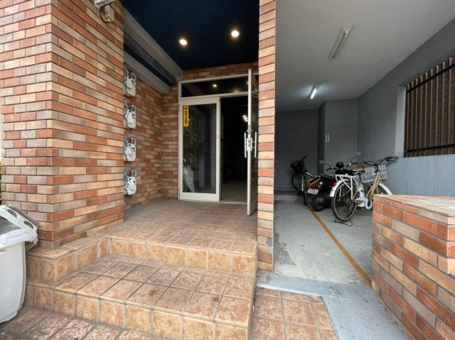 ノーブルハイム樽屋町のエントランス