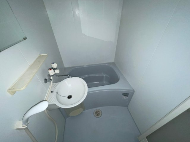 ノーブルハイム樽屋町の浴室