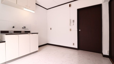 【居間・リビング】 | 霞ヶ丘関西マンション