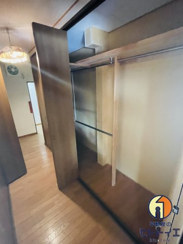 八女インター倉庫の収納