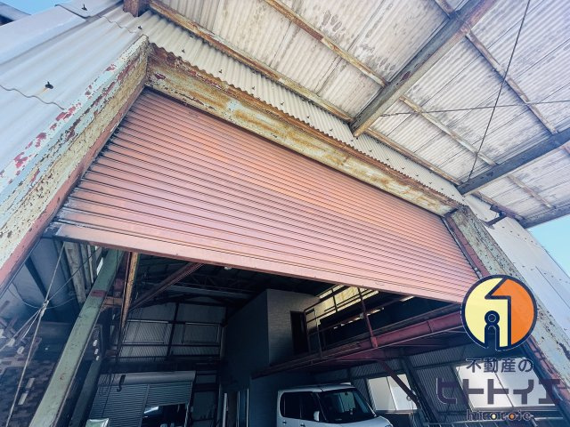 八女インター倉庫のその他|電動シャッター付きです。
間口が約4.7ｍ