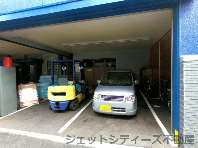【エントランス】 | アズマ長柄東事務所倉庫