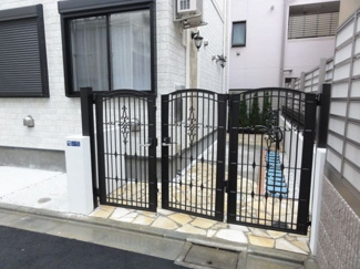 【エントランス】