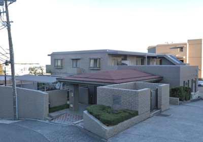 【外観】 | ソルシェ磯子台 | 総戸数４２戸、平成９年１１月築、管理人は日勤勤務につき管理体制良好です♪