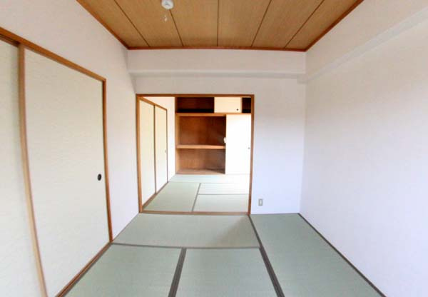 フローラル岸和田の収納|十分な収納スペースがあります