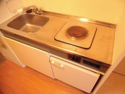 二条CUBE（二条キューブ）のキッチン