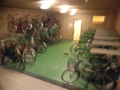 二条CUBE（二条キューブ）の駐車場|地下駐輪場