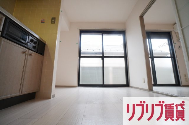 第三スカイマンションの居間・リビング