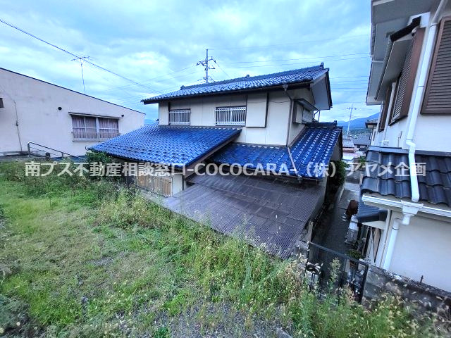 小笠原　5DK　中古物件の外観