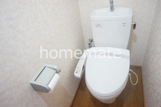 熊本市南区近見４丁目の賃貸マンションのトイレ