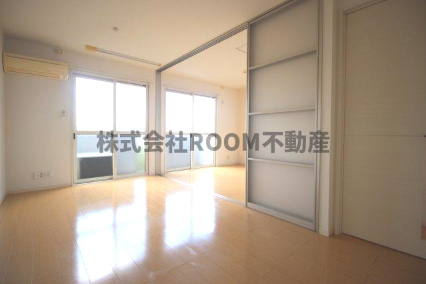 Fine View・K の洋室|使い勝手のいい洋室です