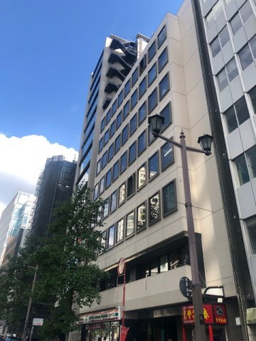 KSビルの外観
